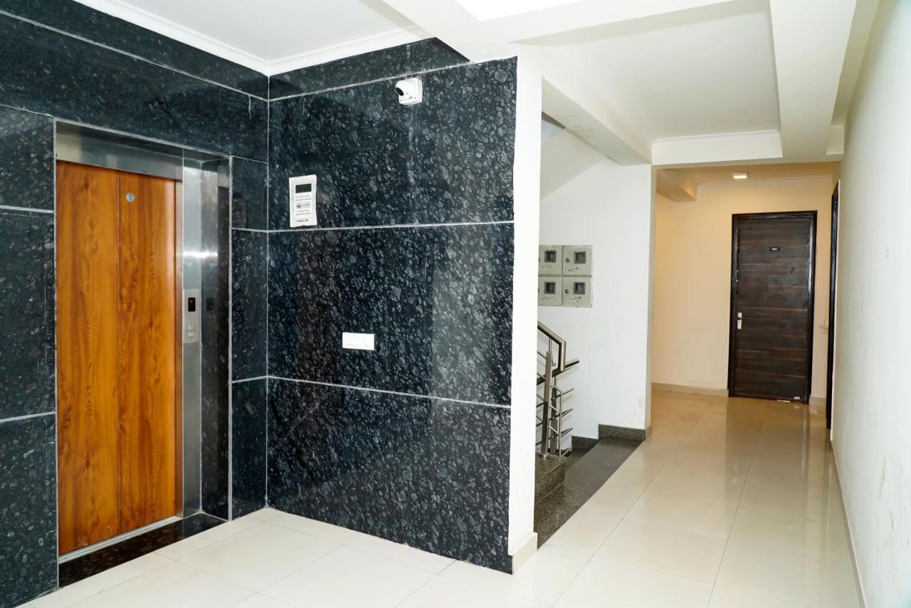 Limewood Stay - Executive Huda City Center คูร์เคาน์ ภายนอก รูปภาพ