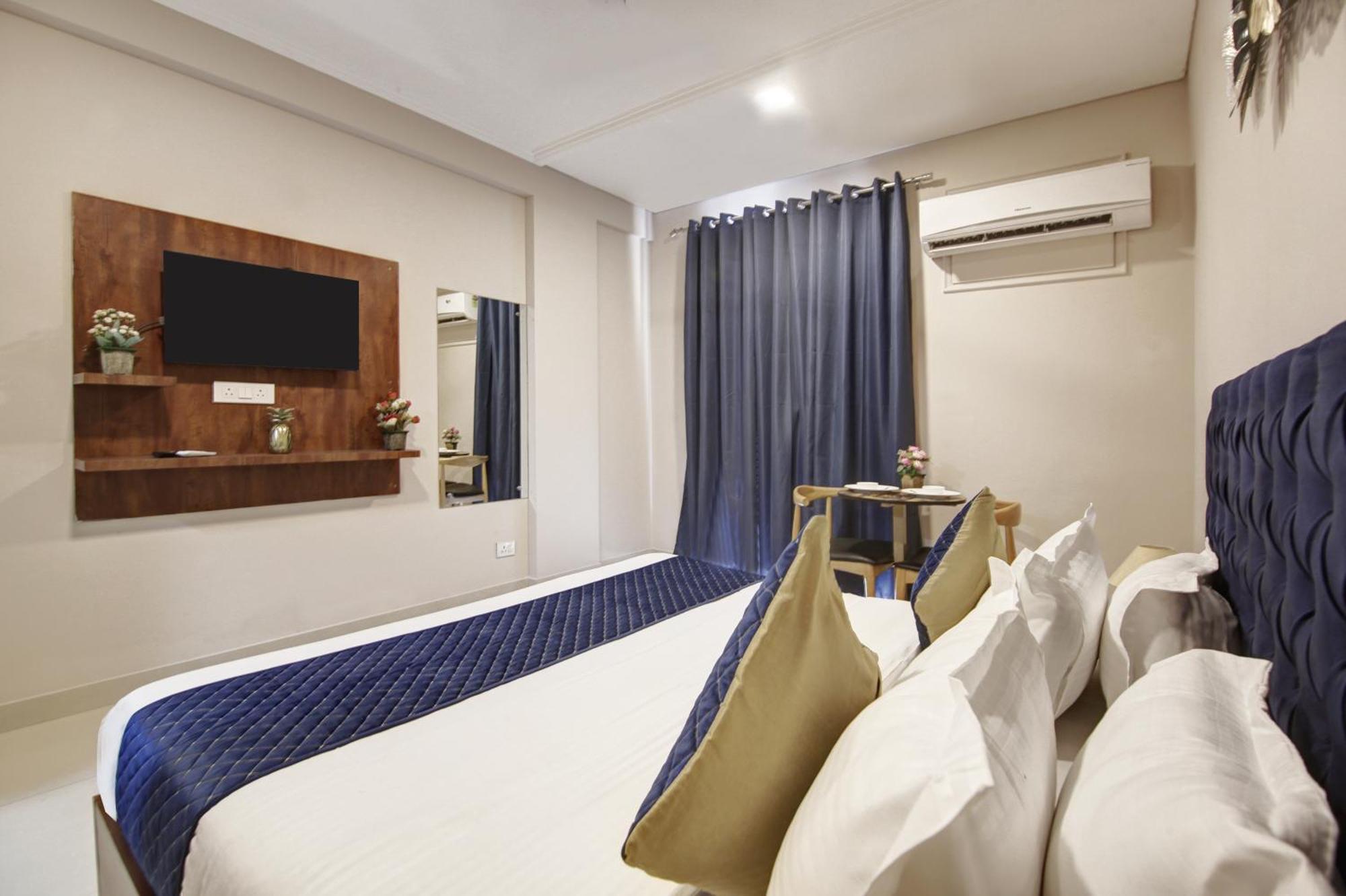 Limewood Stay - Executive Huda City Center คูร์เคาน์ ภายนอก รูปภาพ