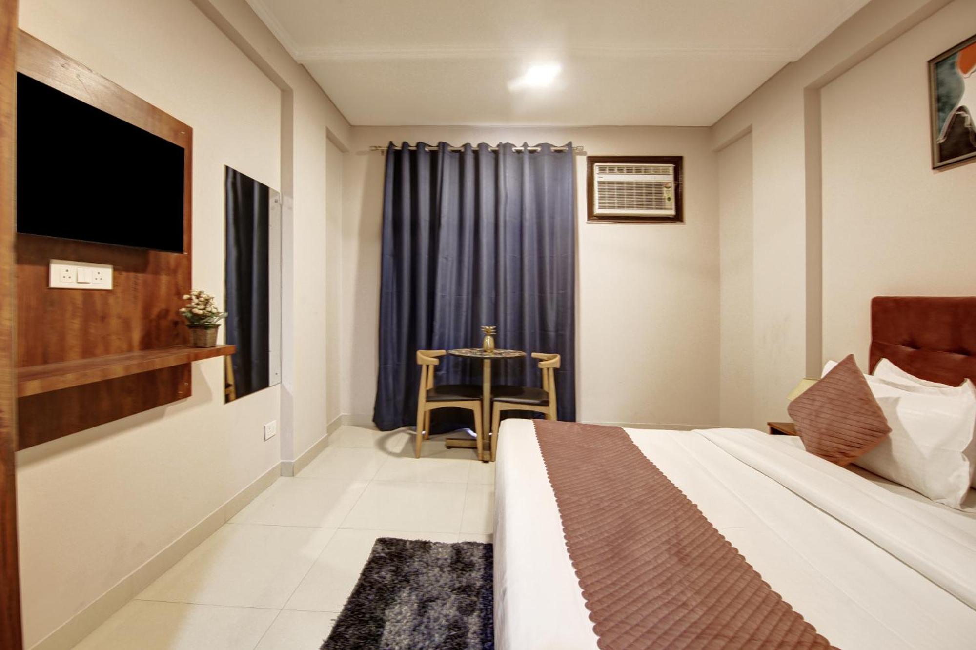 Limewood Stay - Executive Huda City Center คูร์เคาน์ ภายนอก รูปภาพ