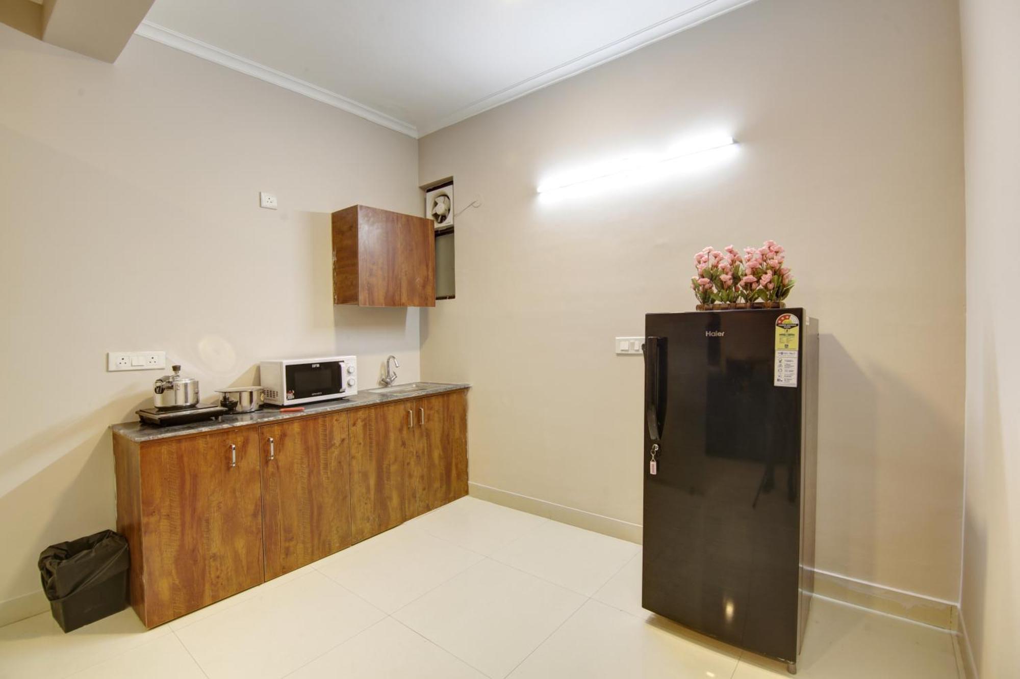 Limewood Stay - Executive Huda City Center คูร์เคาน์ ภายนอก รูปภาพ