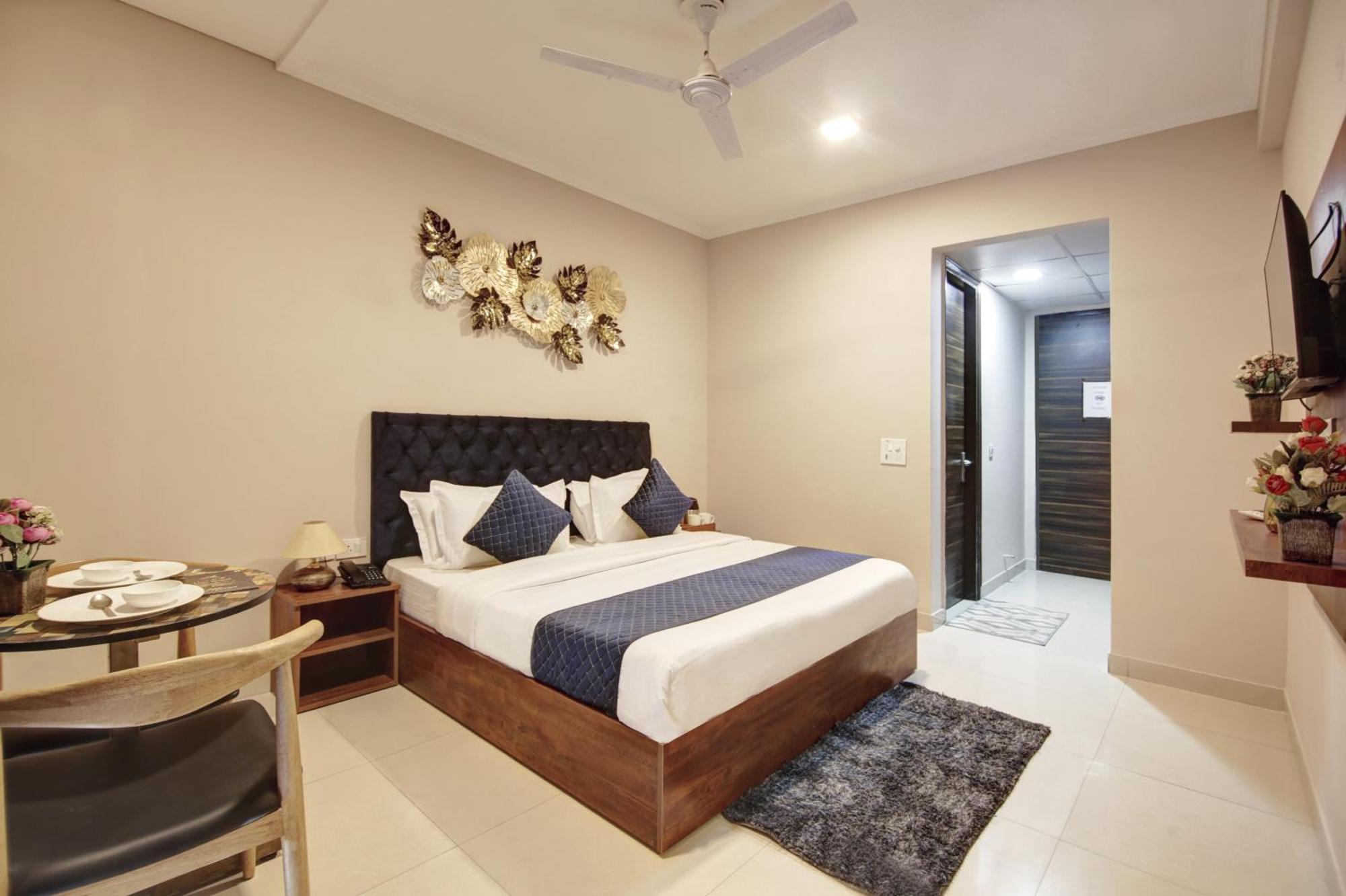 Limewood Stay - Executive Huda City Center คูร์เคาน์ ภายนอก รูปภาพ