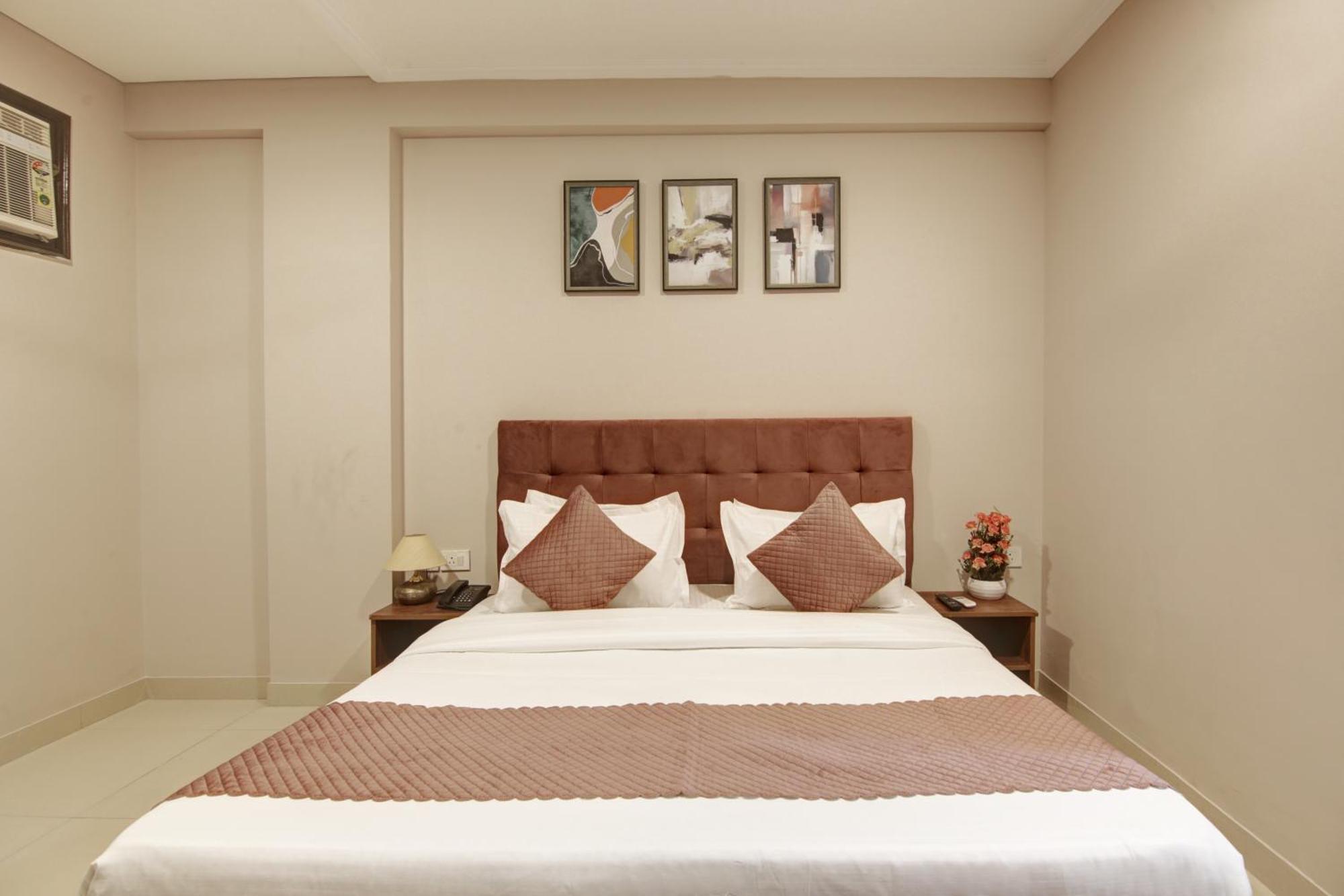 Limewood Stay - Executive Huda City Center คูร์เคาน์ ภายนอก รูปภาพ