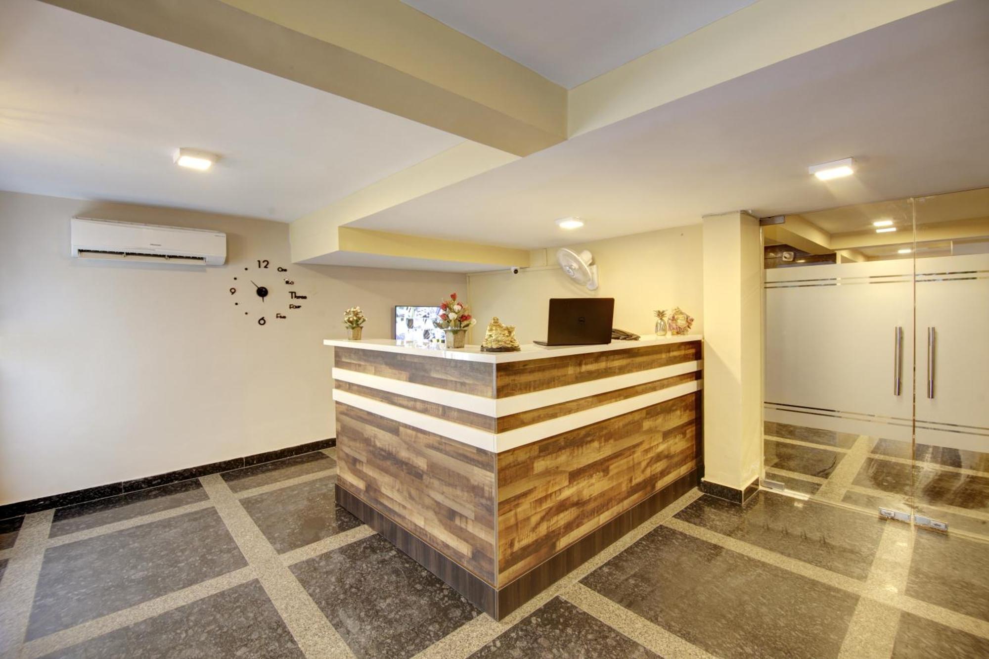 Limewood Stay - Executive Huda City Center คูร์เคาน์ ภายนอก รูปภาพ