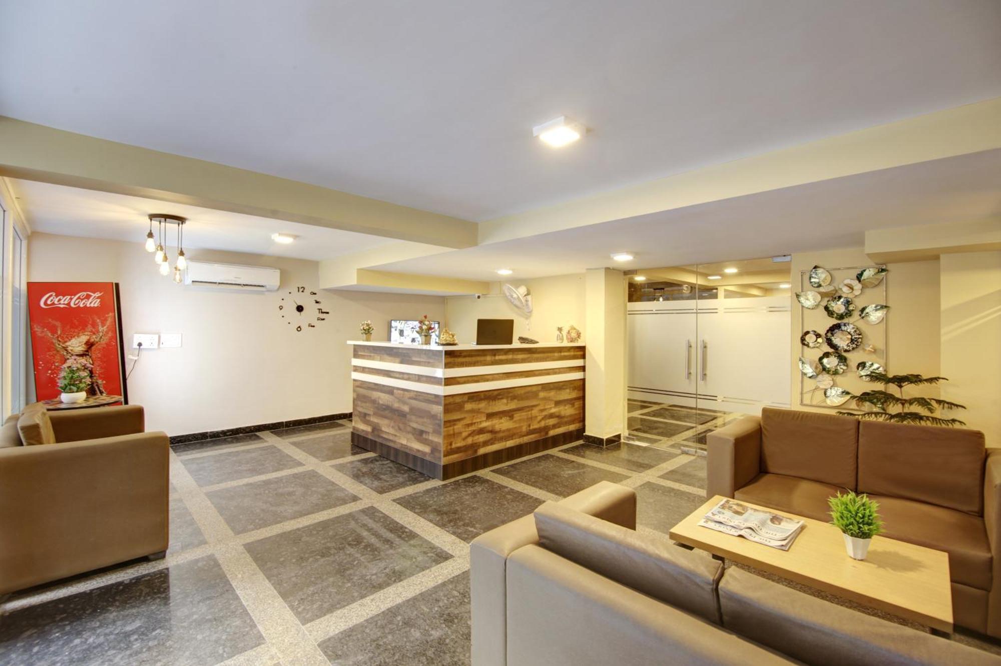 Limewood Stay - Executive Huda City Center คูร์เคาน์ ภายนอก รูปภาพ