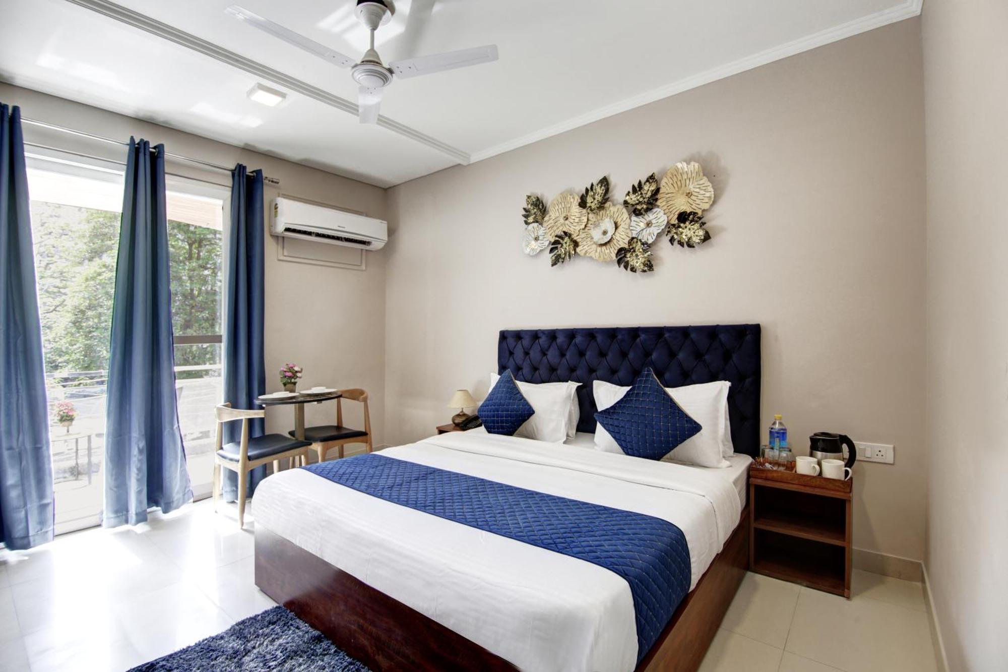 Limewood Stay - Executive Huda City Center คูร์เคาน์ ภายนอก รูปภาพ