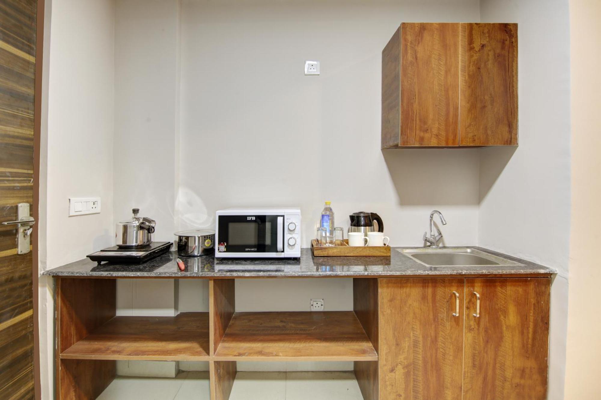 Limewood Stay - Executive Huda City Center คูร์เคาน์ ภายนอก รูปภาพ